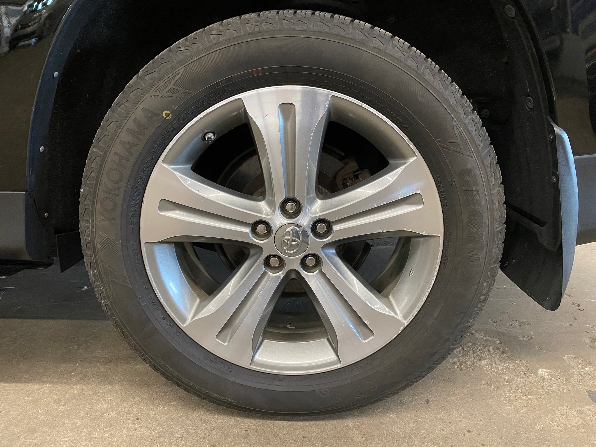 2011 Toyota Highlander Limited - Photo 35