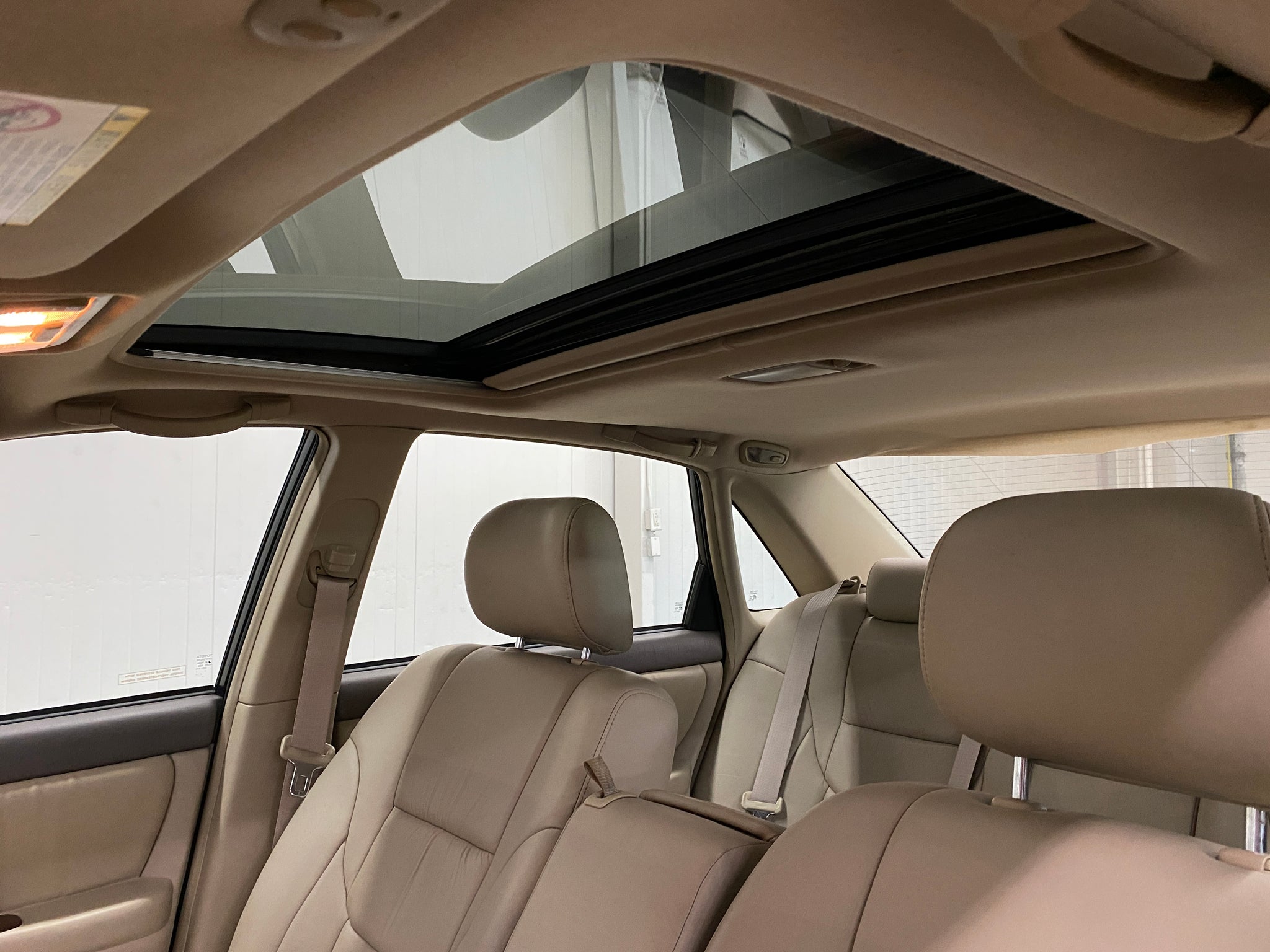 2001 Toyota Avalon XLS - Photo 14