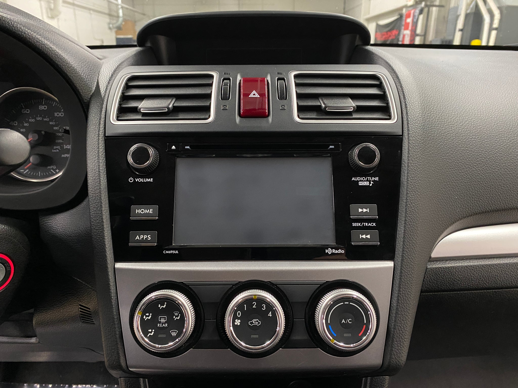 2016 Subaru Crosstrek Premium - Photo 23