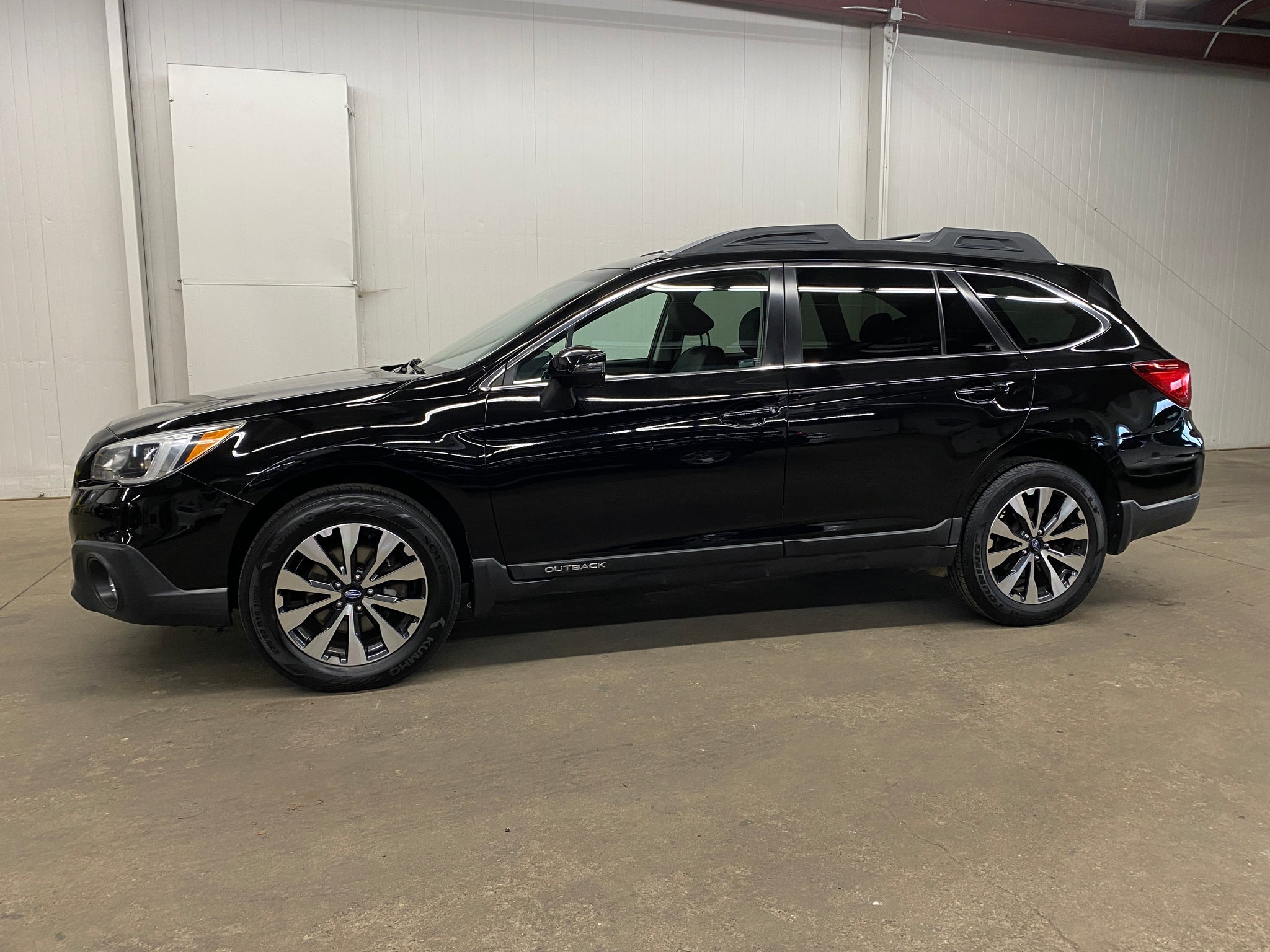 2015 Subaru Outback 2.5i Limited CVT's photo