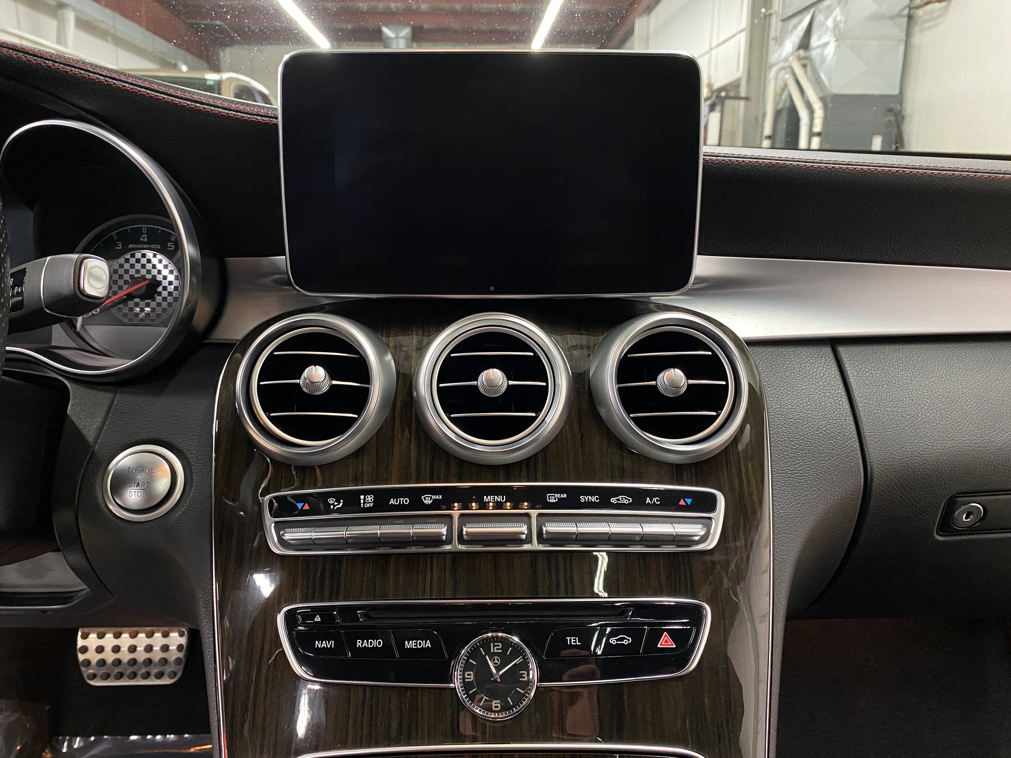 2018 Mercedes-Benz C-Class Sedan AMG C43 - Photo 24