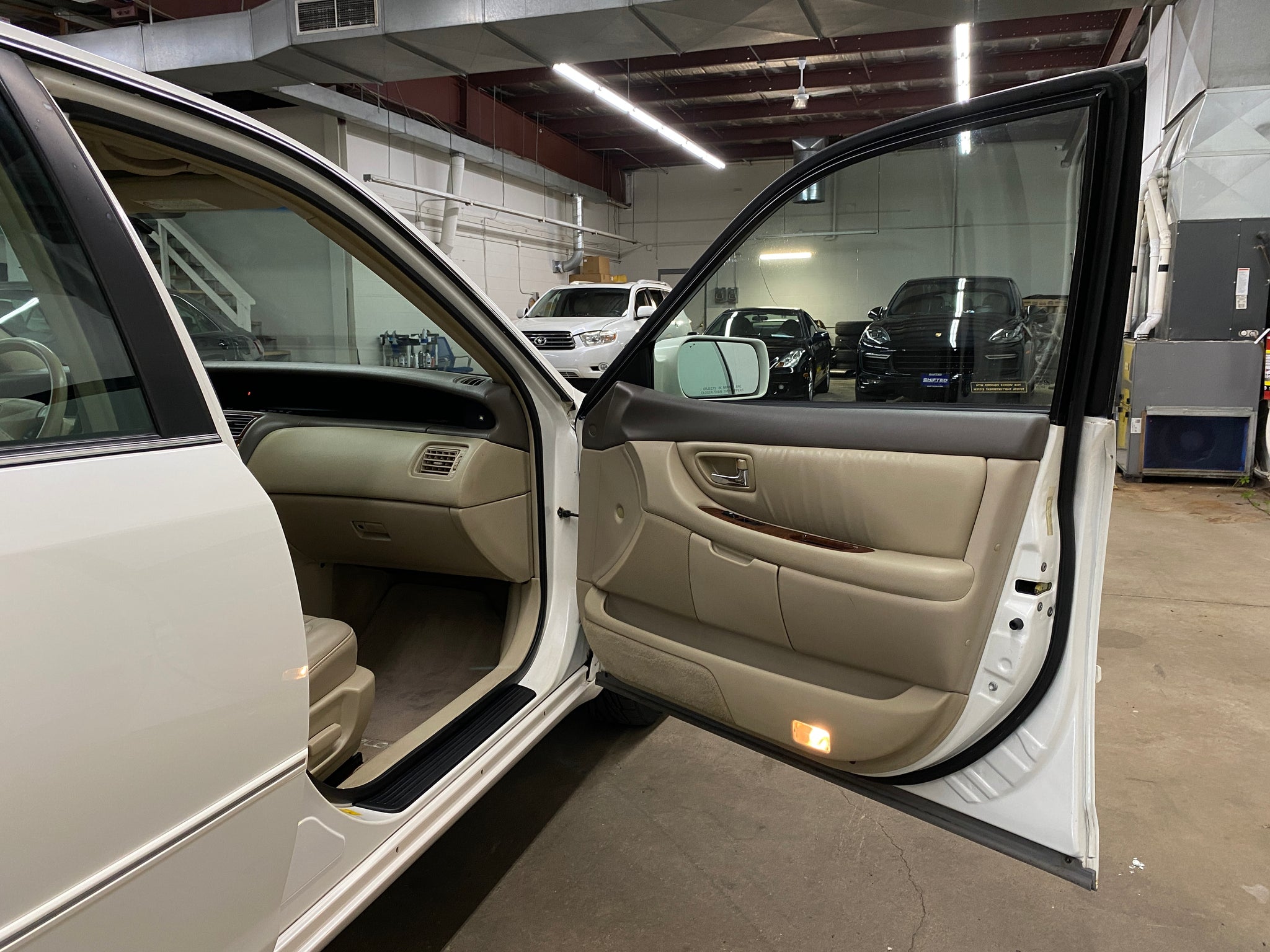 2001 Toyota Avalon XLS - Photo 55