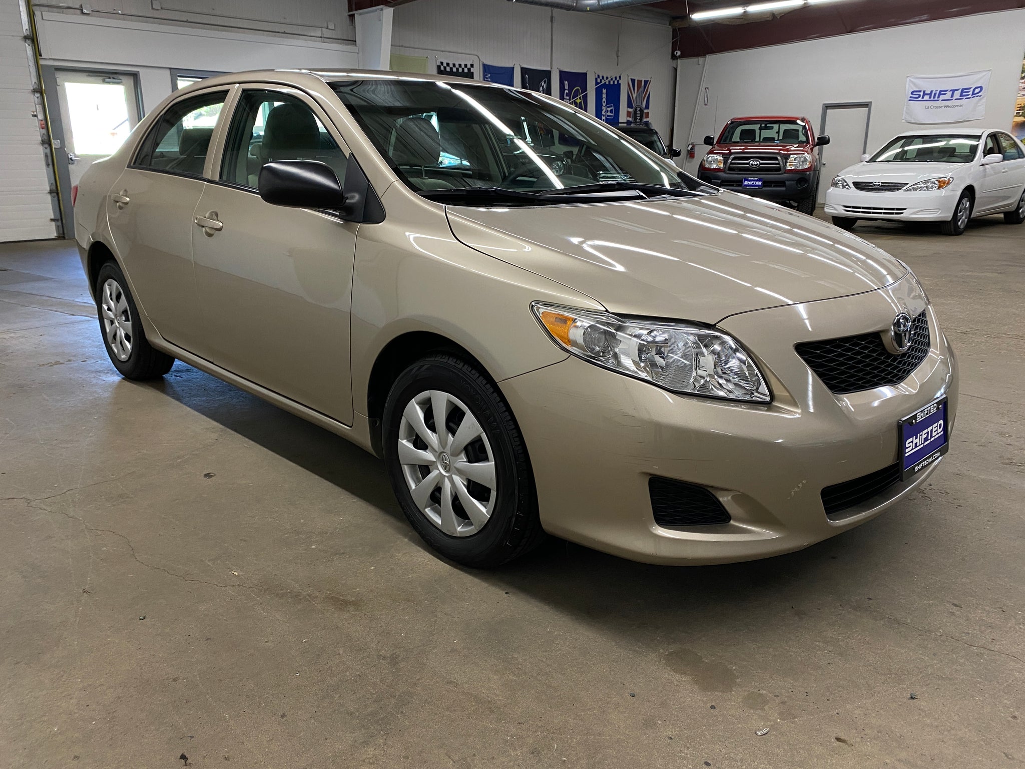 2010 Toyota Corolla S - Photo 6