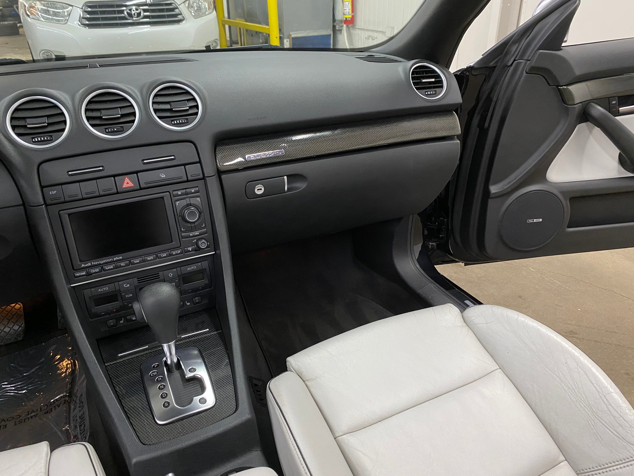 2009 Audi S4 Base - Photo 26