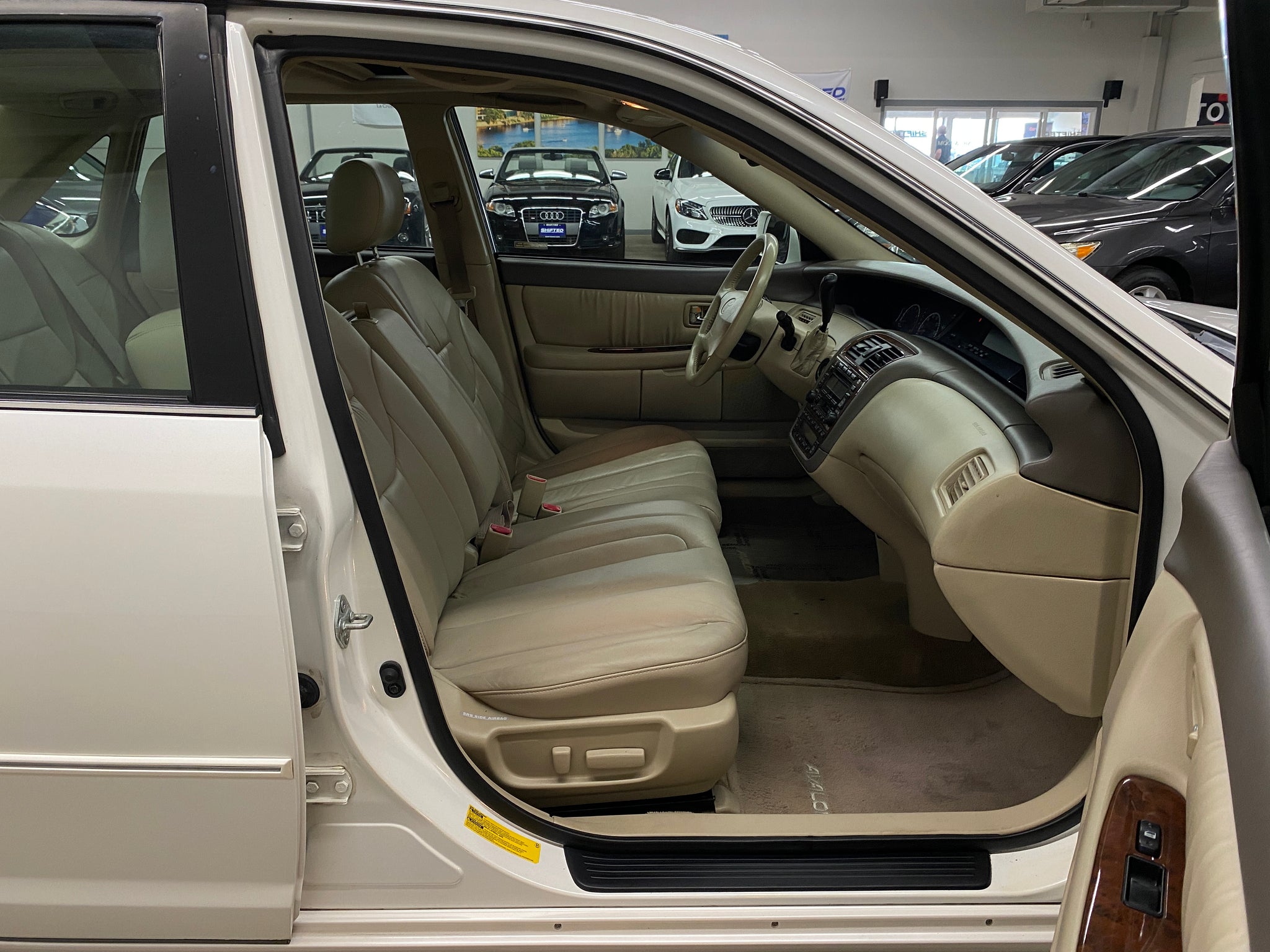 2001 Toyota Avalon XLS - Photo 18