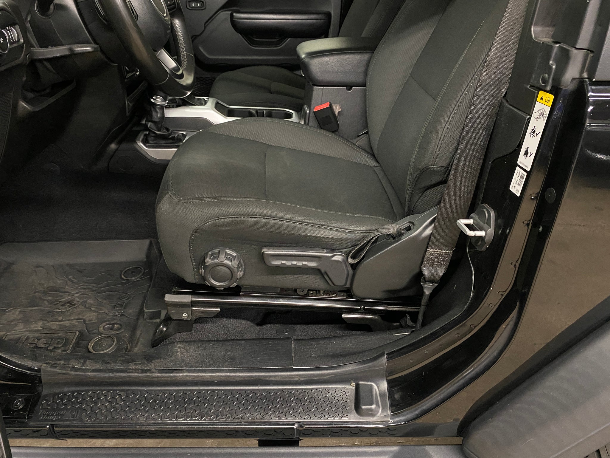 2020 Jeep Wrangler Sport S - Photo 40