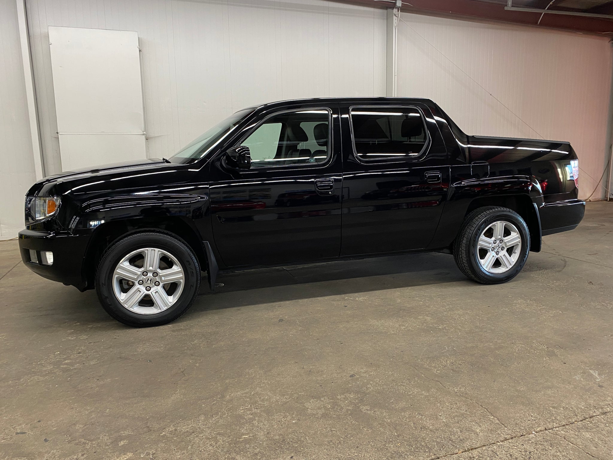 2011 Honda Ridgeline RTL's photo