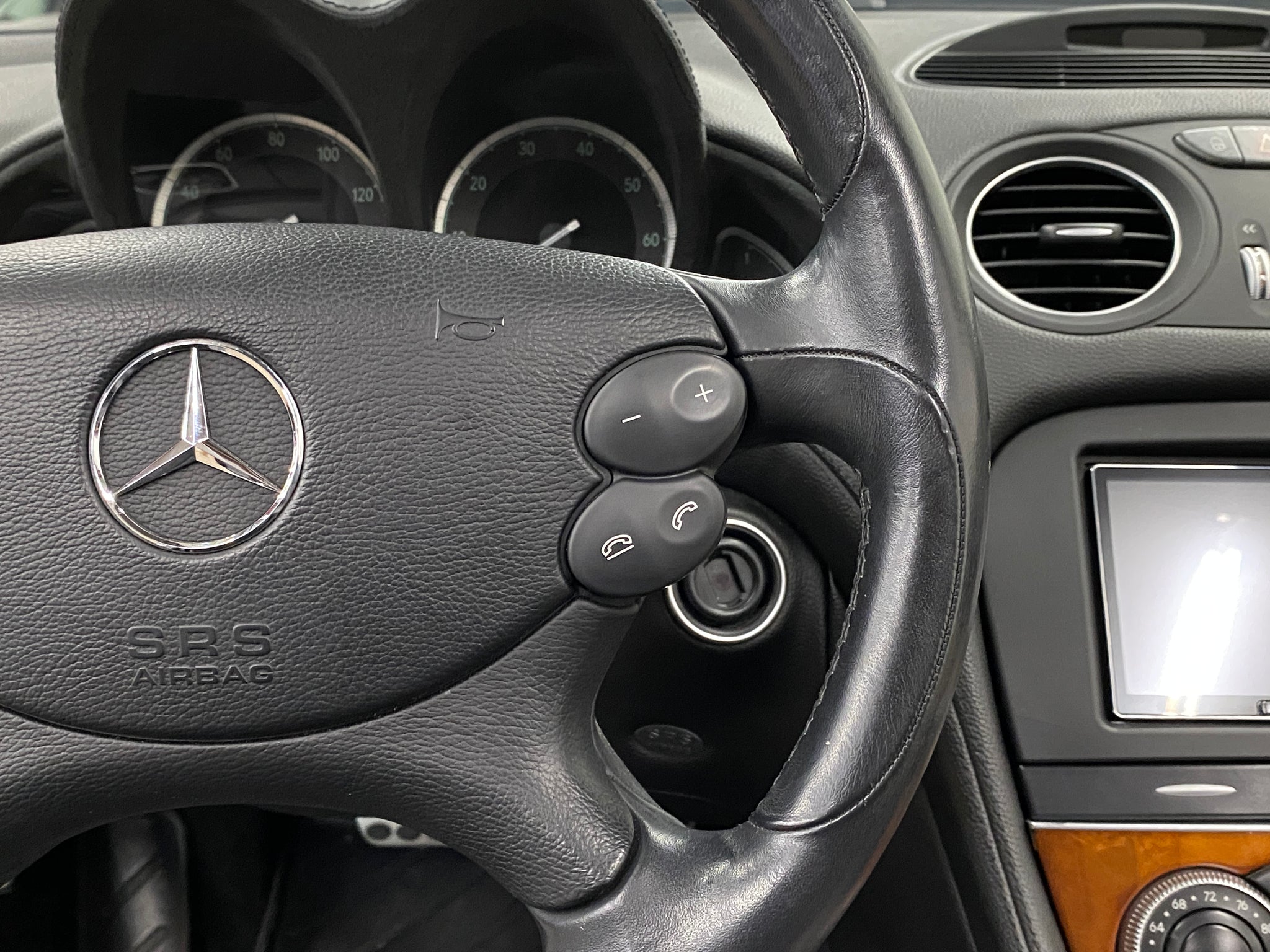 2006 Mercedes-Benz SL-Class SL500 - Photo 32