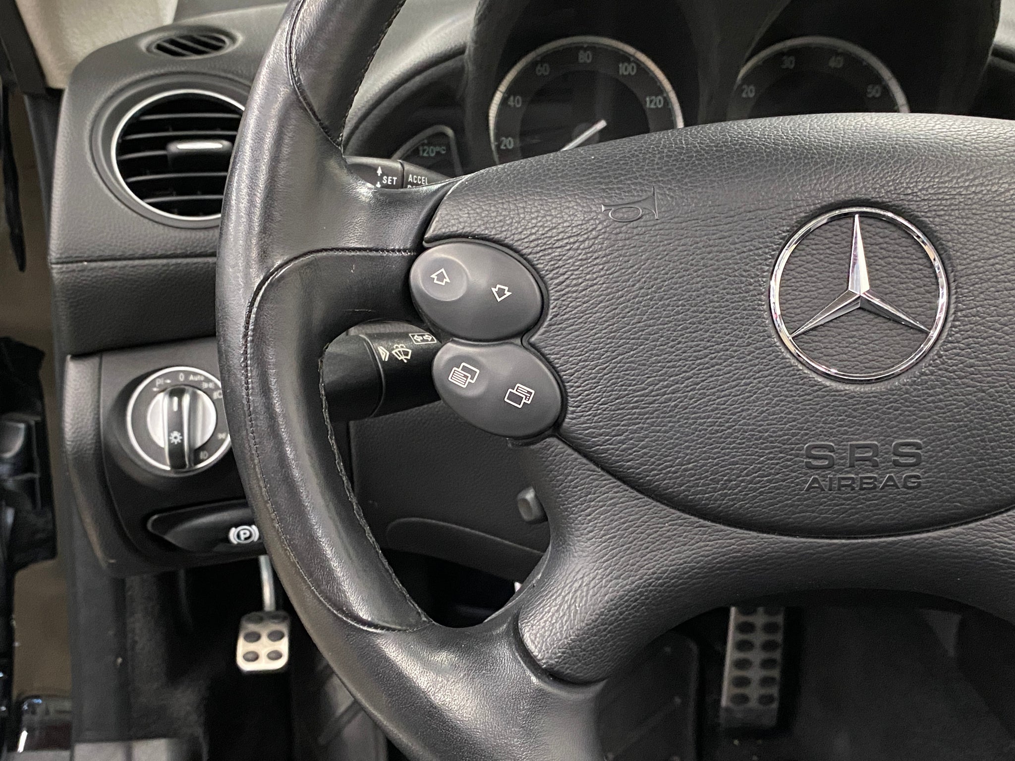 2006 Mercedes-Benz SL-Class SL500 - Photo 31