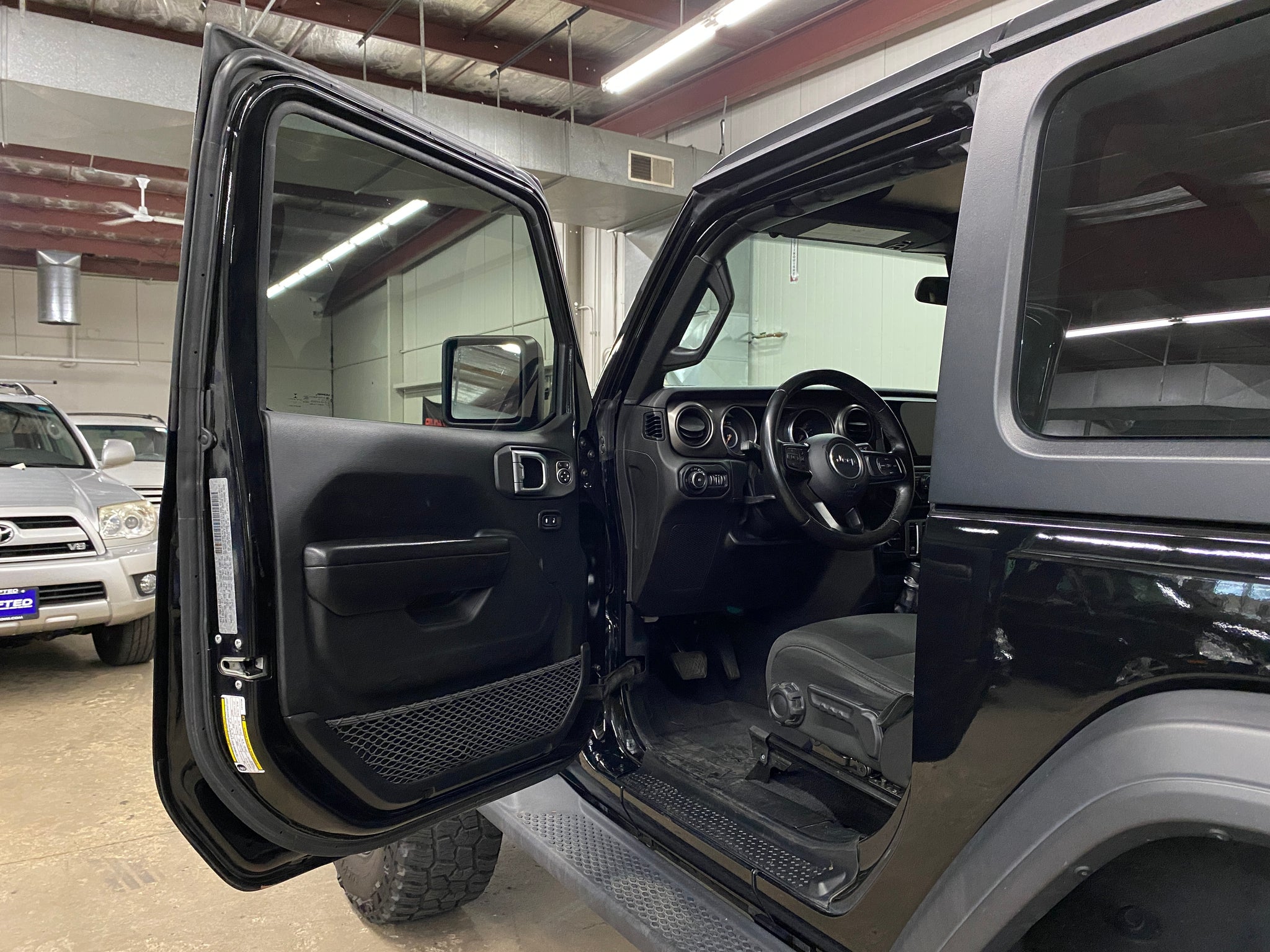 2020 Jeep Wrangler Sport S - Photo 38