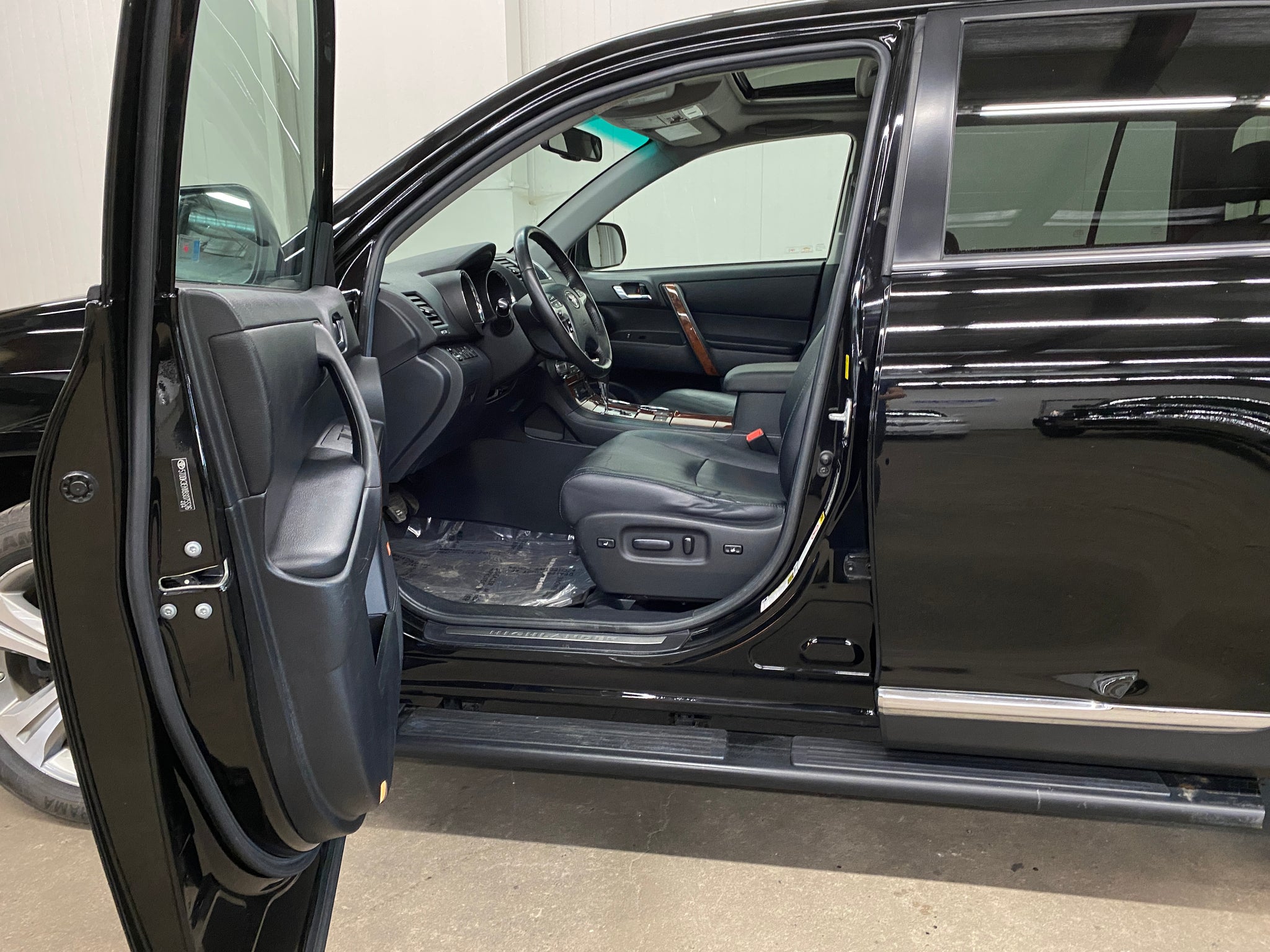 2011 Toyota Highlander Limited - Photo 41