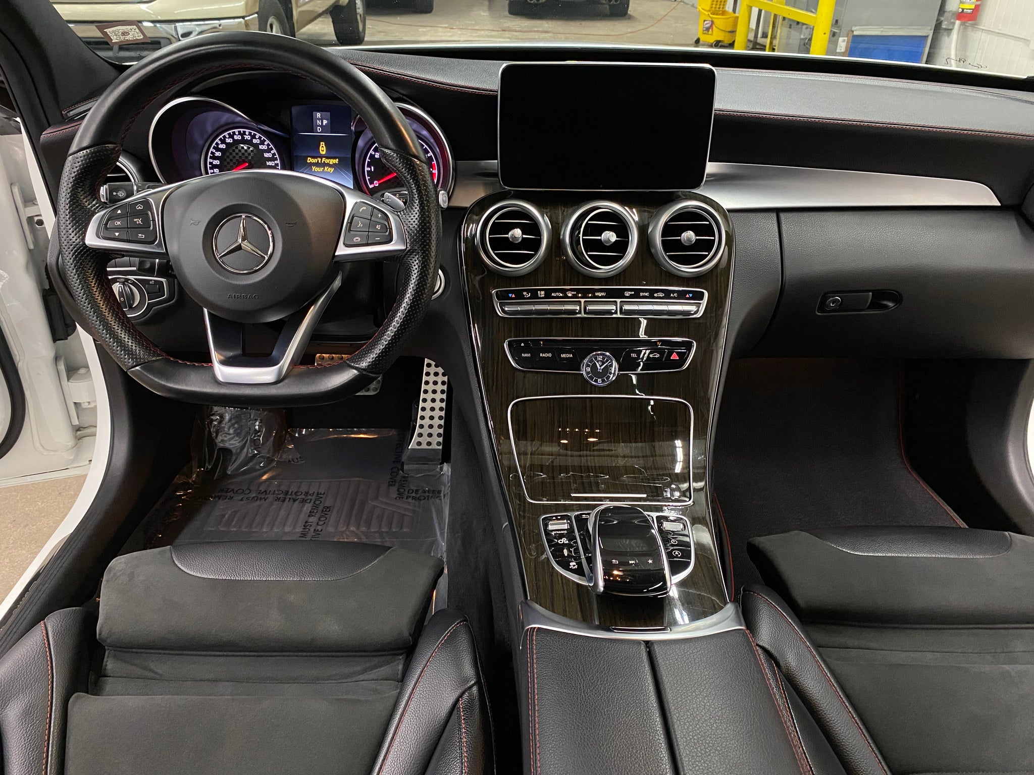 2018 Mercedes-Benz C-Class Sedan AMG C43 - Photo 19