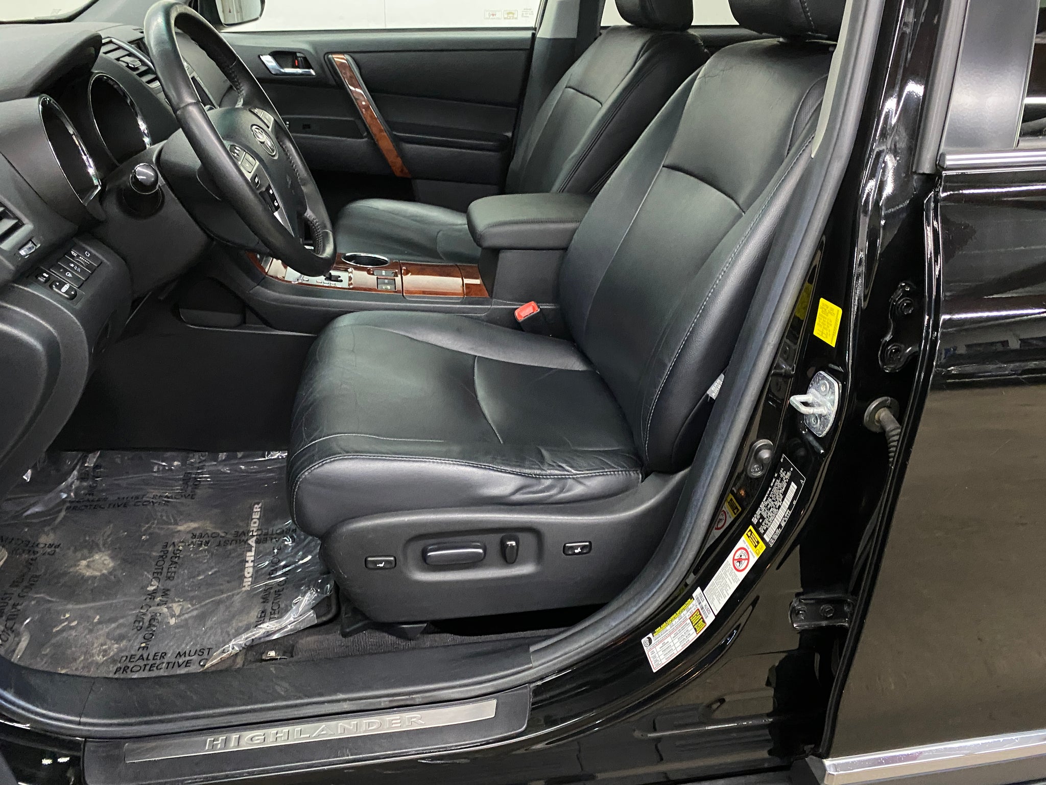 2011 Toyota Highlander Limited - Photo 43