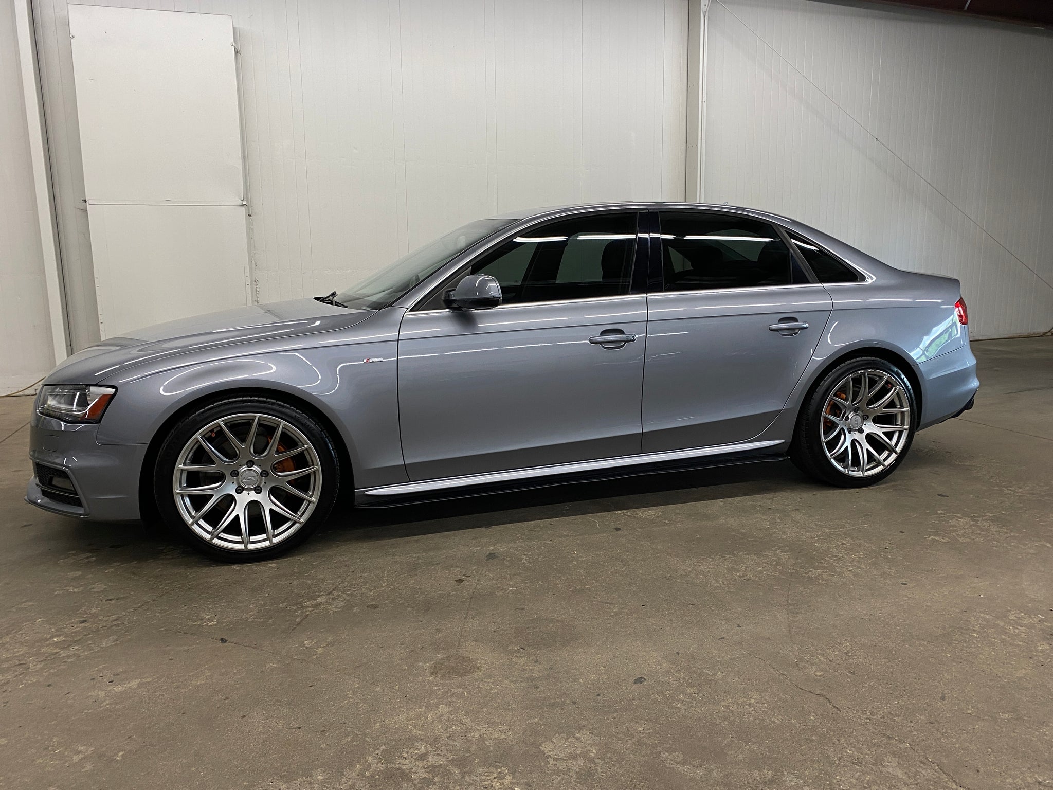 2015 Audi A4 2.0T quattro manual Premium Plus's photo