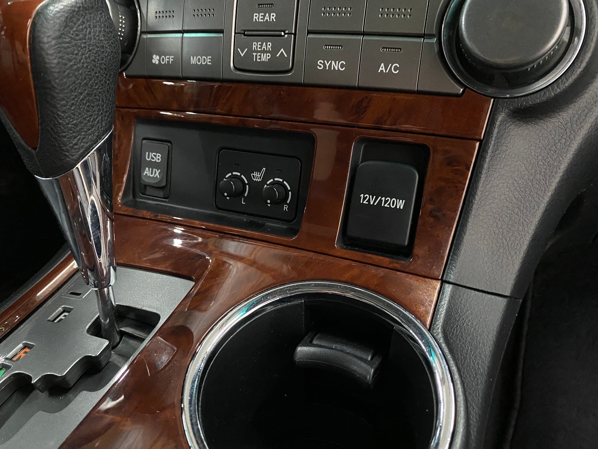 2011 Toyota Highlander Limited - Photo 30