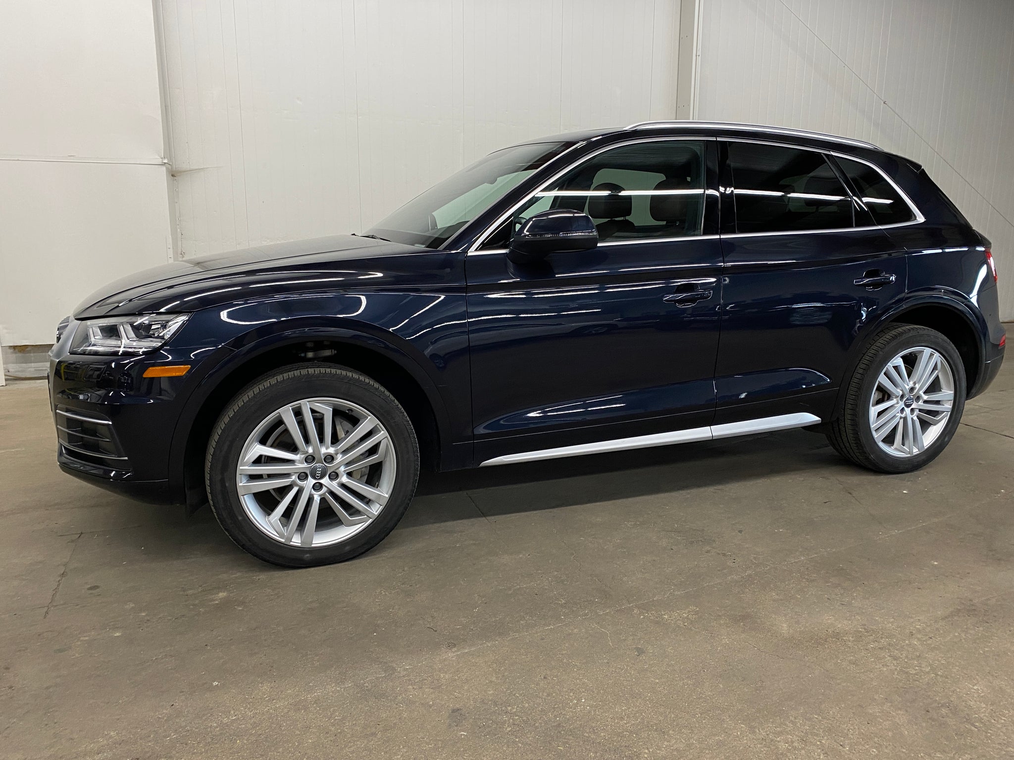 2018 Audi Q5 2.0T quattro S tronic Premium Plus's photo