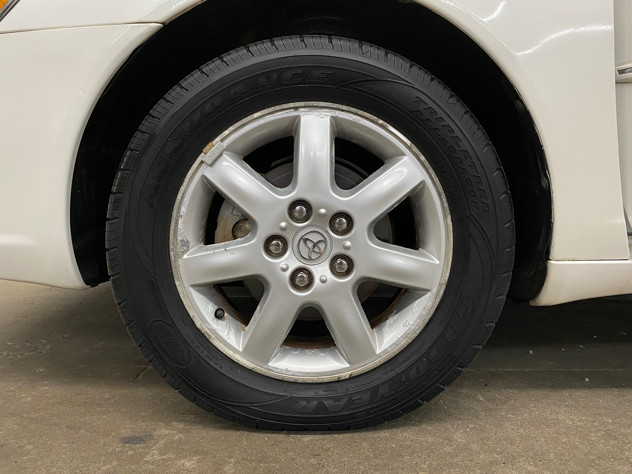 2001 Toyota Avalon XLS - Photo 30