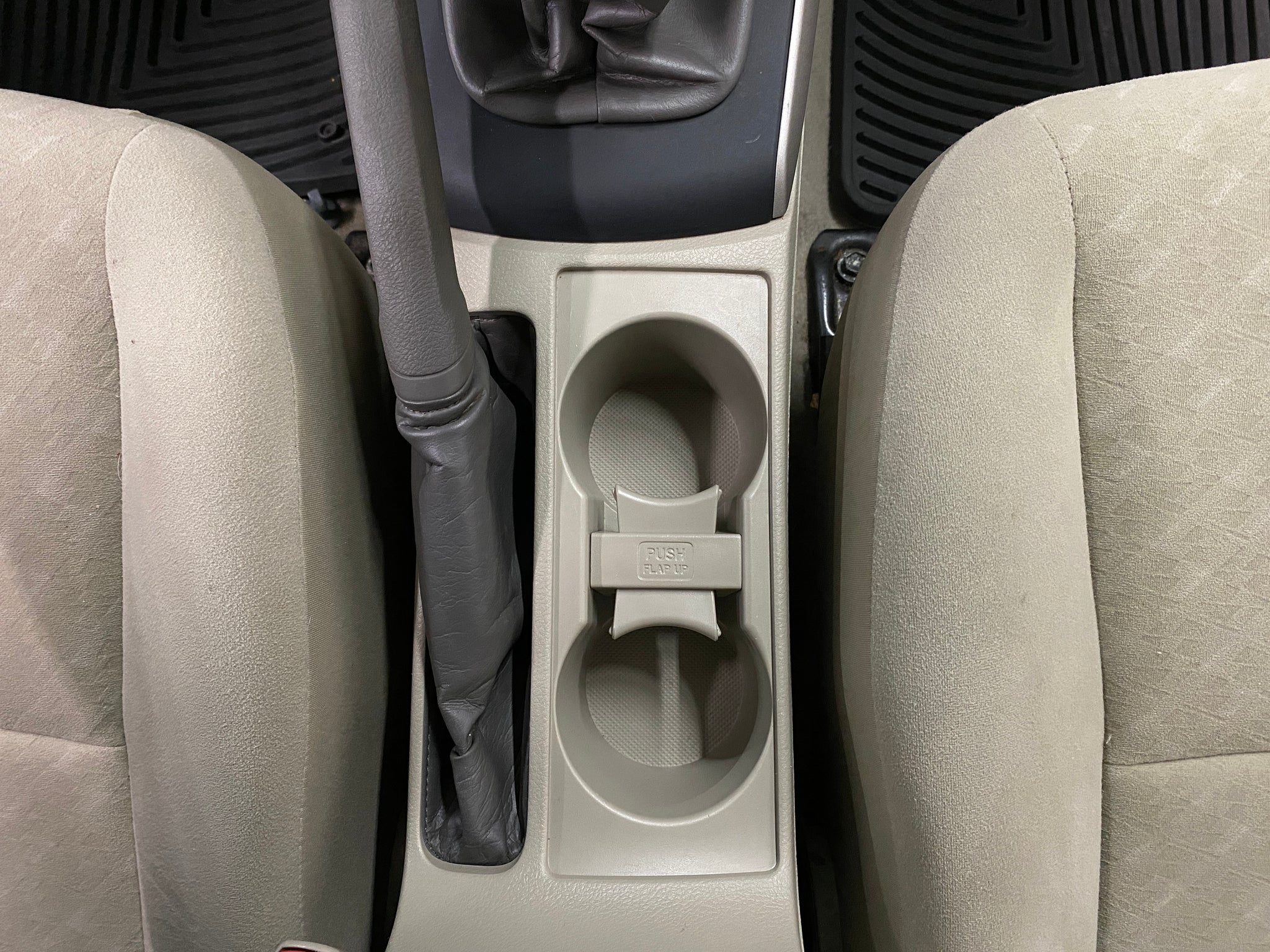 2010 Toyota Corolla S - Photo 23