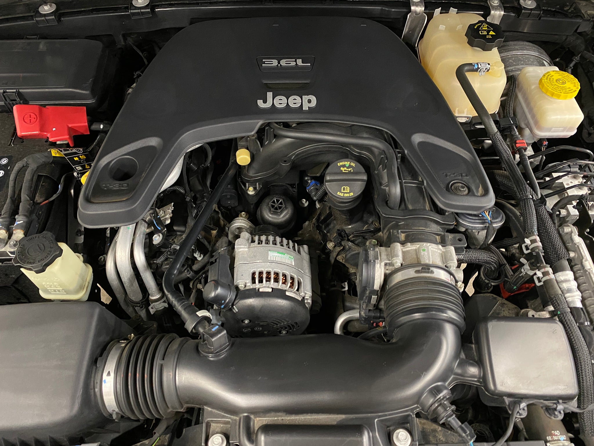 2020 Jeep Wrangler Sport S - Photo 9