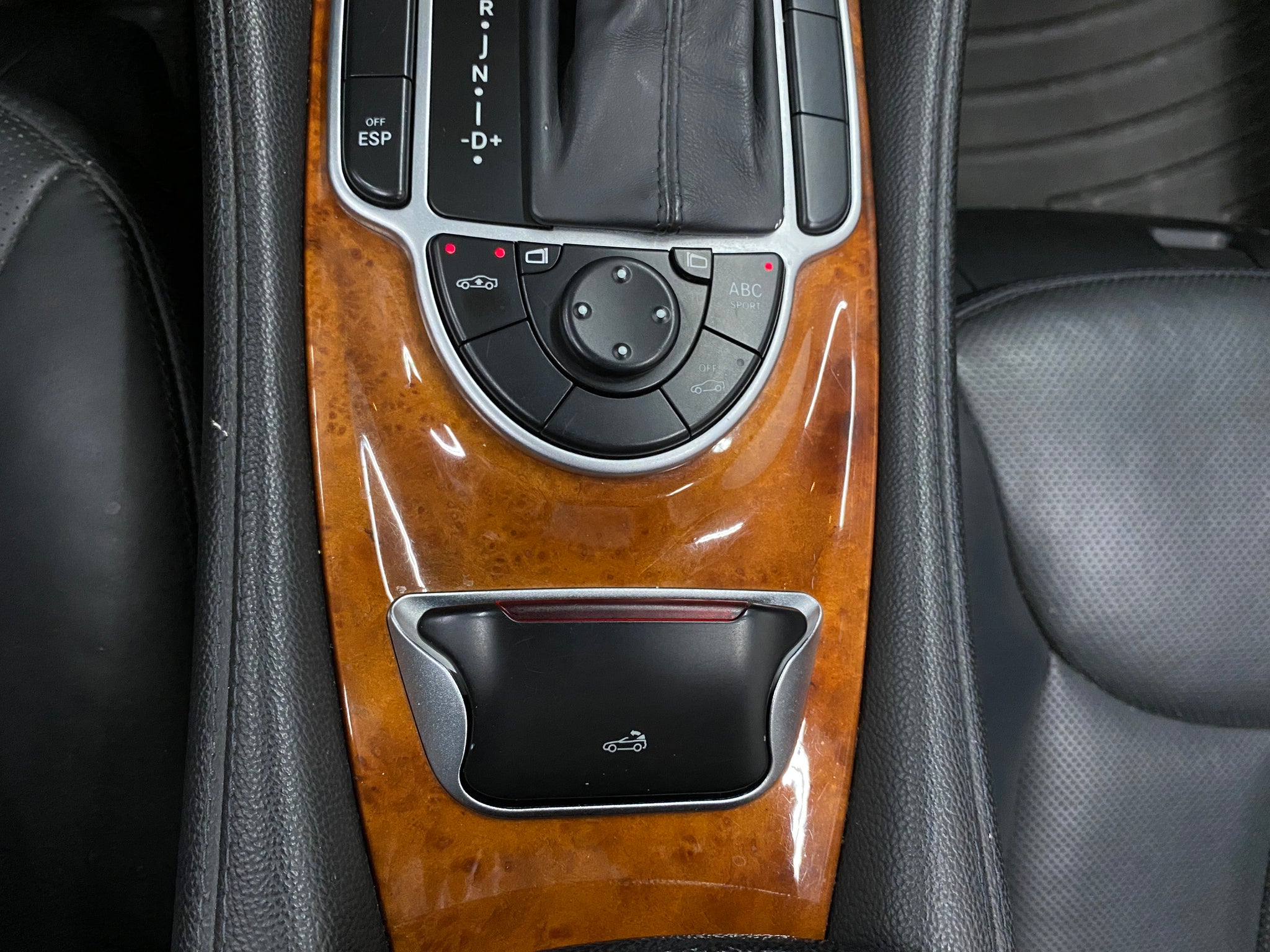 2006 Mercedes-Benz SL-Class SL500 - Photo 36
