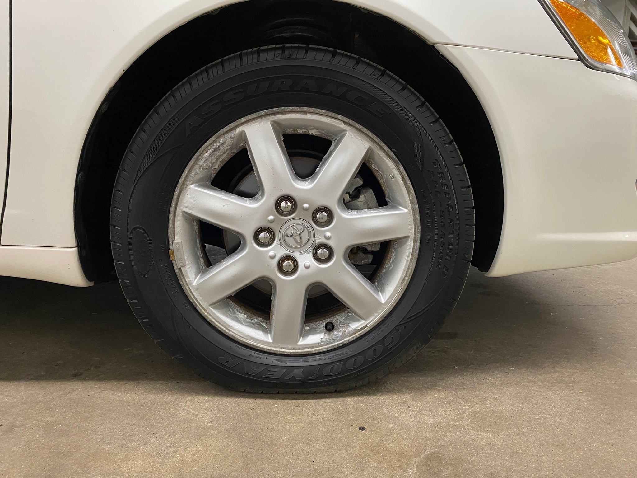 2001 Toyota Avalon XLS - Photo 34