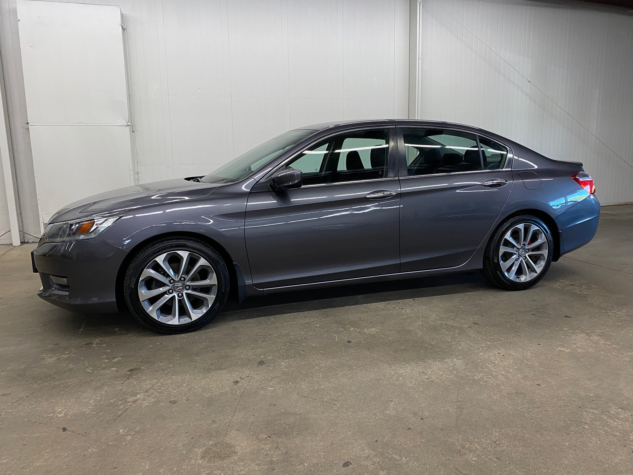 2014 Honda Accord Sport's photo