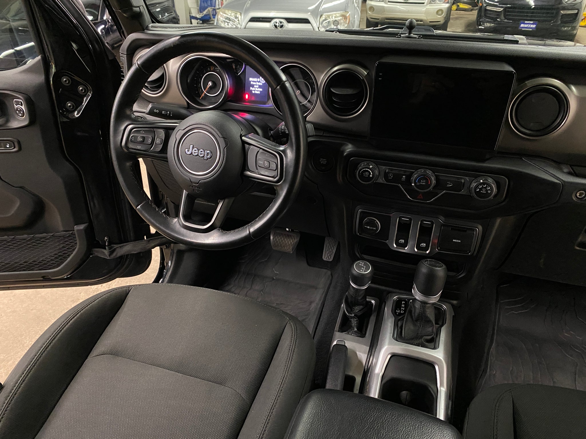 2020 Jeep Wrangler Sport S - Photo 16