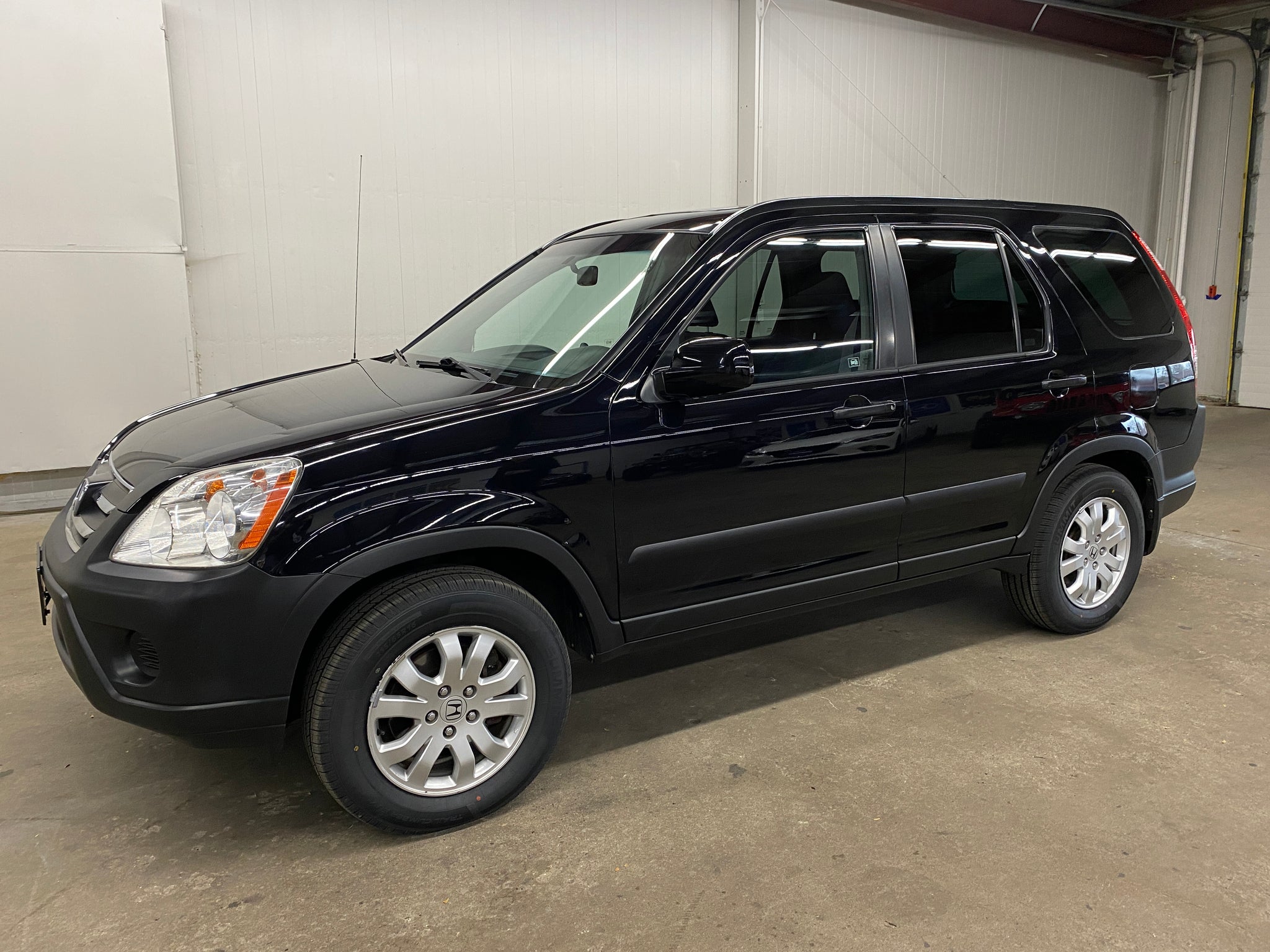2005 Honda CR-V EX's photo