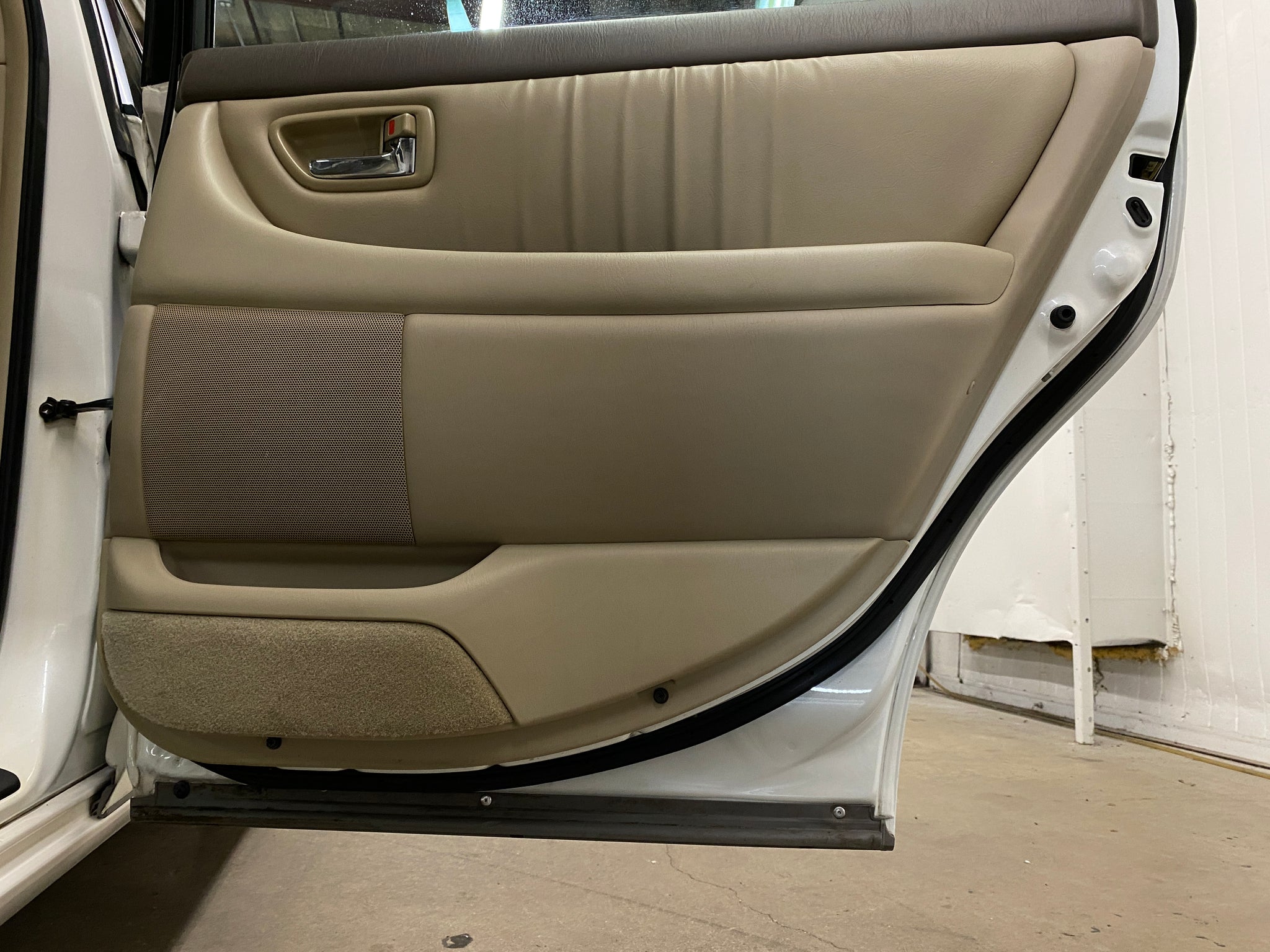 2001 Toyota Avalon XLS - Photo 53
