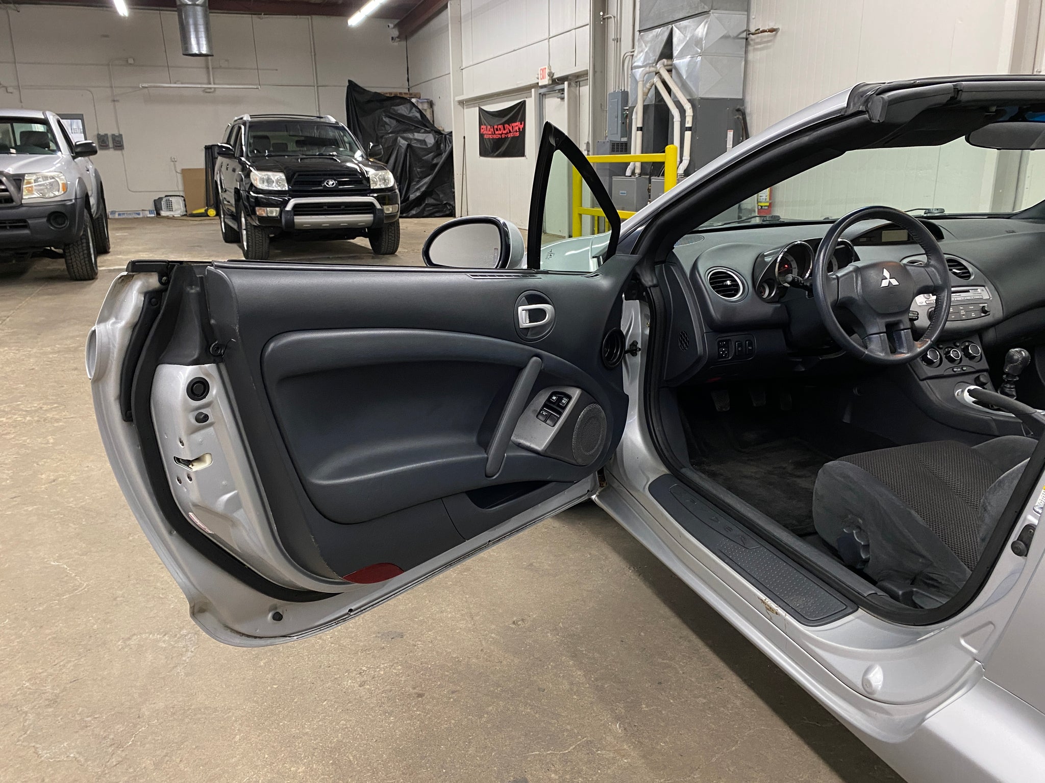 2007 Mitsubishi Eclipse Spyder GT - Photo 42