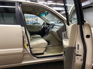 2004 Toyota Highlander V6 AWD 3rd Row