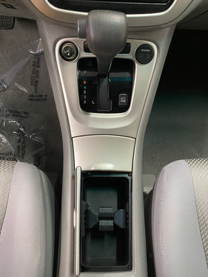 2005 Toyota Highlander V6 Cup Holders and Shifter