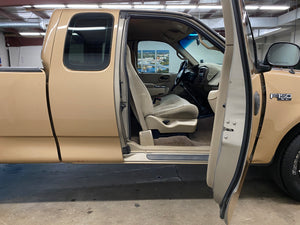 2001 Ford F-150 Extended Cab RWD Manual