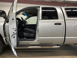 2004 Dodge Ram 1500 4WD V8 Quad Cab Manual