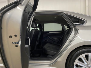 2014 Volkswagen Passat TDI SE