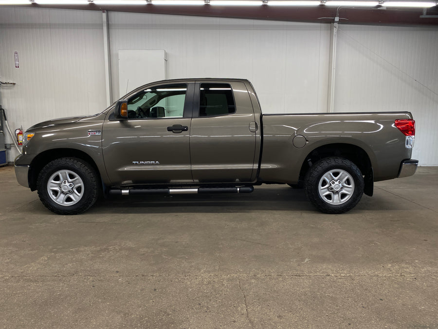 2010 Toyota Tundra Double Cab 4WD 5.7L