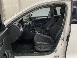 2013 Volkswagen Passat TDI SE DSG