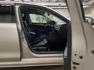 2014 Volkswagen Passat TDI SE