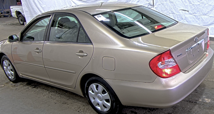 2002 Toyota Camry LE
