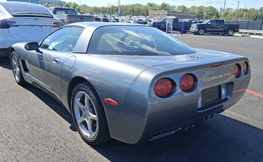 2003 Chevrolet Corvette Coupe Manual