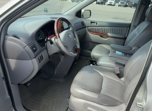 2004 Toyota Sienna XLE