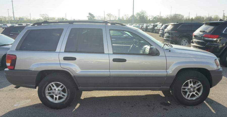 2004 Jeep Grand Cherokee Laredo 4WD