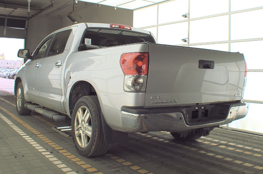 2008 Toyota Tundra Limited Crew Cab 4WD 5.7L