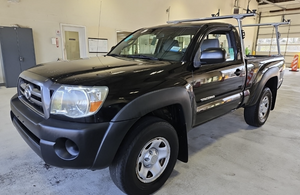 2009 Toyota Tacoma Regular Cab 2.7L 4WD Manual