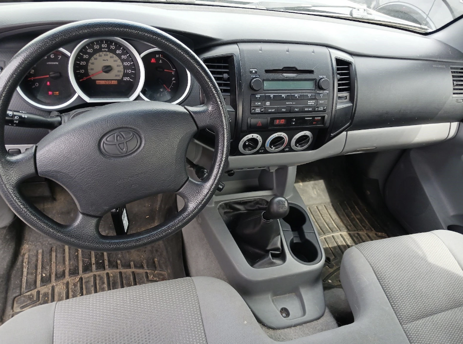 2010 Toyota Tacoma Reg Cab 4WD Manual