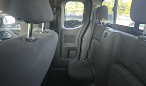 2010 Nissan Frontier SE King Cab 4WD Manual