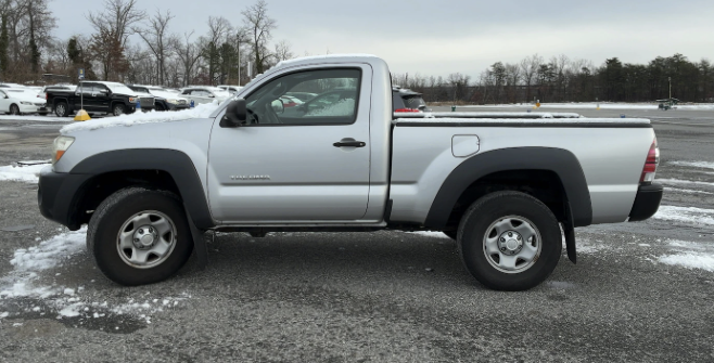 2010 Toyota Tacoma Regular Cab 4WD Manual