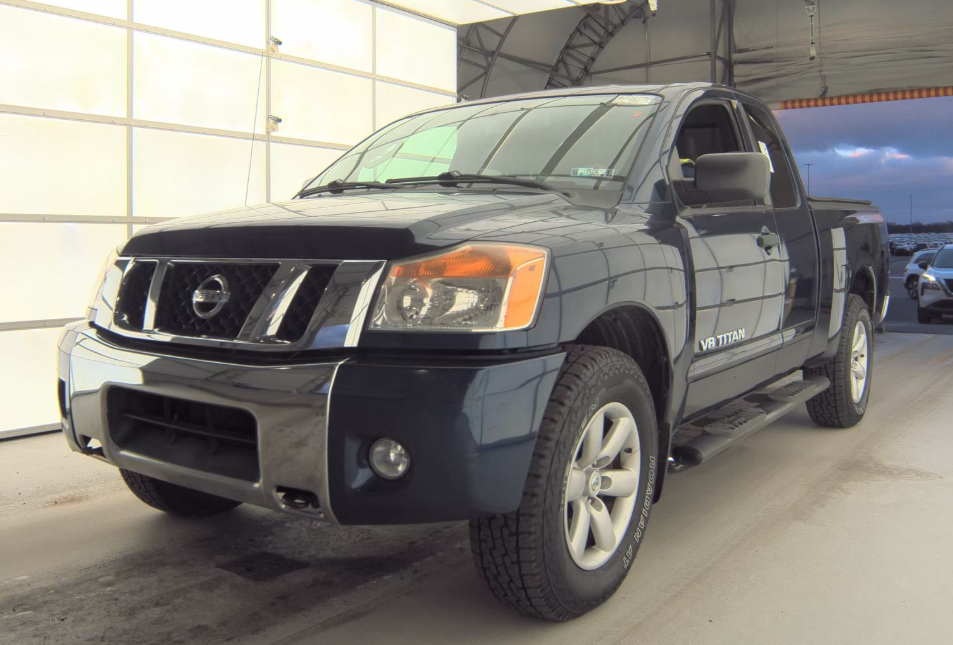 2010 Nissan Titan SE Extended Cab 4WD