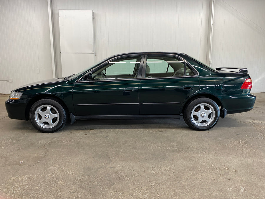 1998 Honda Accord LX Sedan Manual