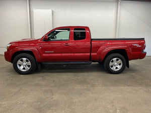 2011 Toyota Tacoma Access Cab 4.0L 4WD TRD Sport